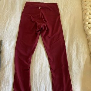 Lululemon Wunder under leggings
